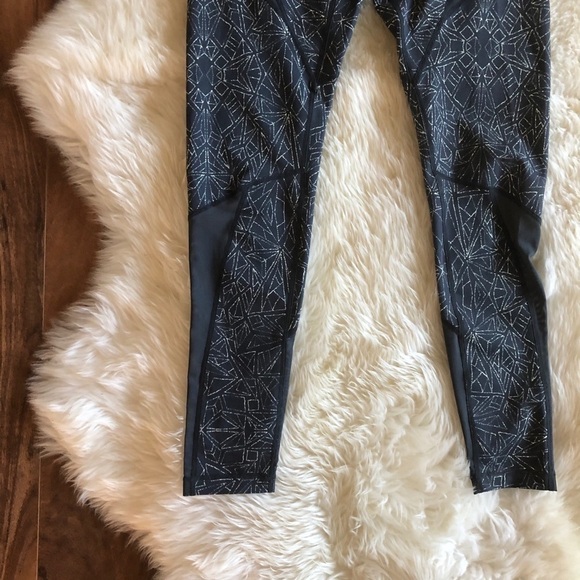 Zella High Waist Live-In Printed Mesh Legging Gray - Picture 2 of 10